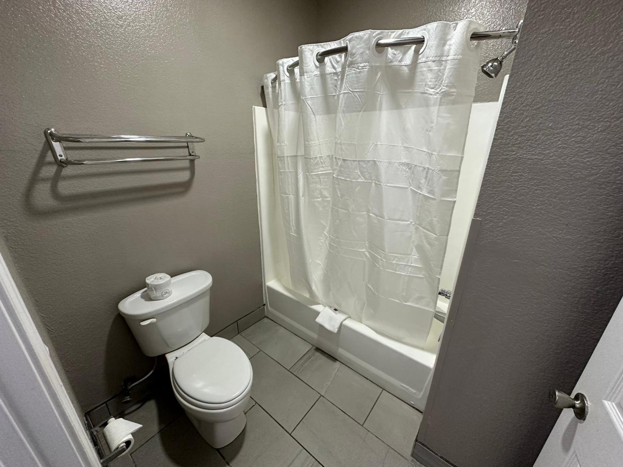 Motel 6 Alvarado Tx Exterior photo
